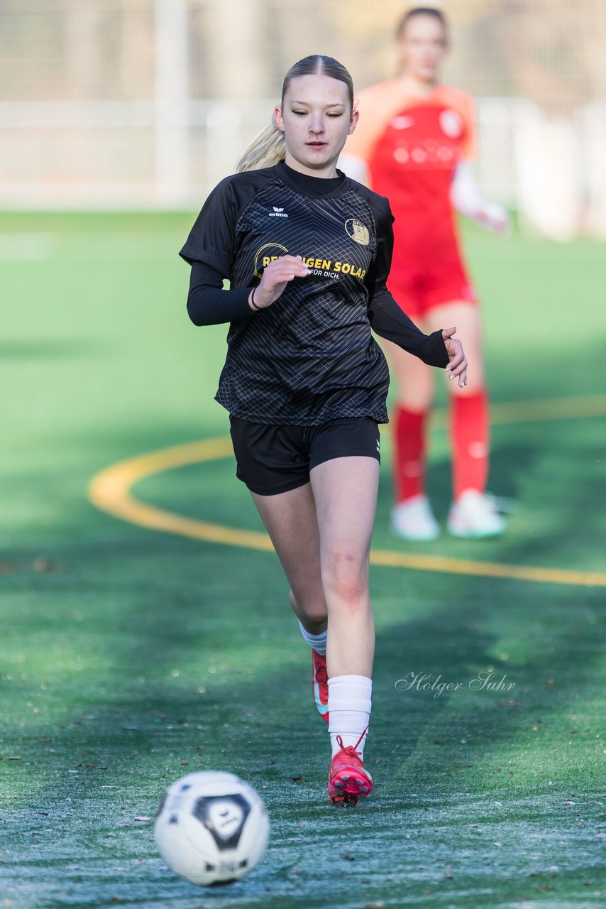 Bild 150 - wBJ VfL Pinneberg2 - Eimsbuttler TV 3 : Ergebnis: 5:0